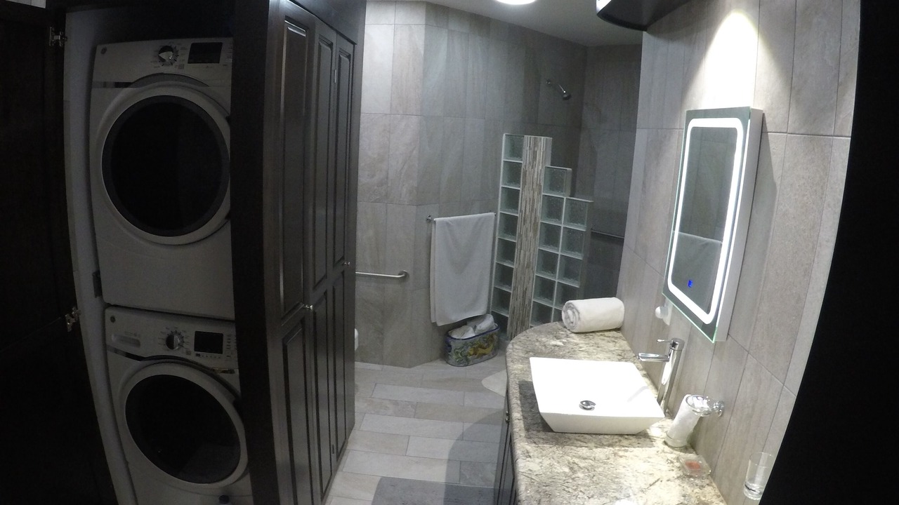 Photo of Bathroom in Marina