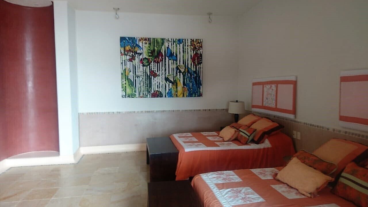 Photo of Bedroom in Zihuatanejo