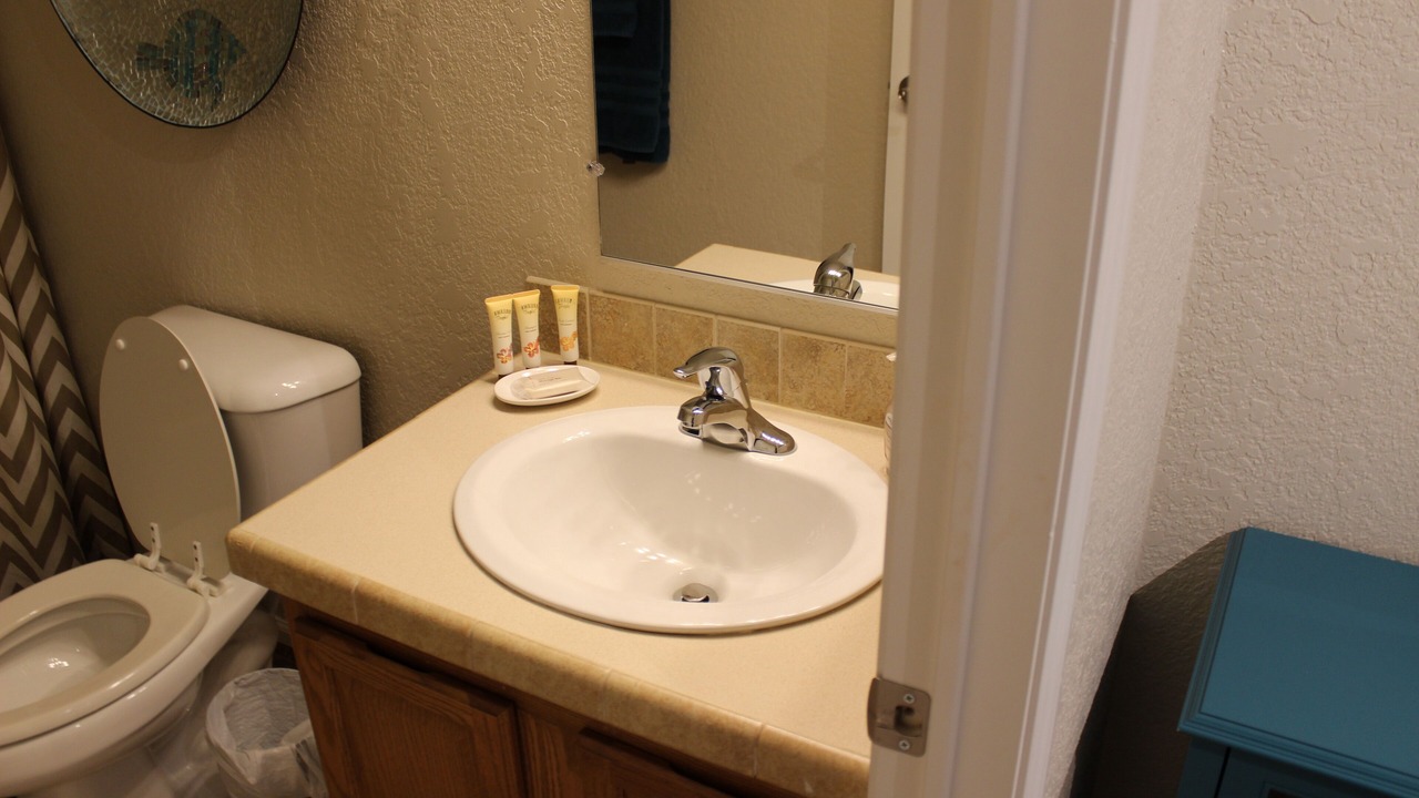 Photo of Bathroom in Parker Strip
