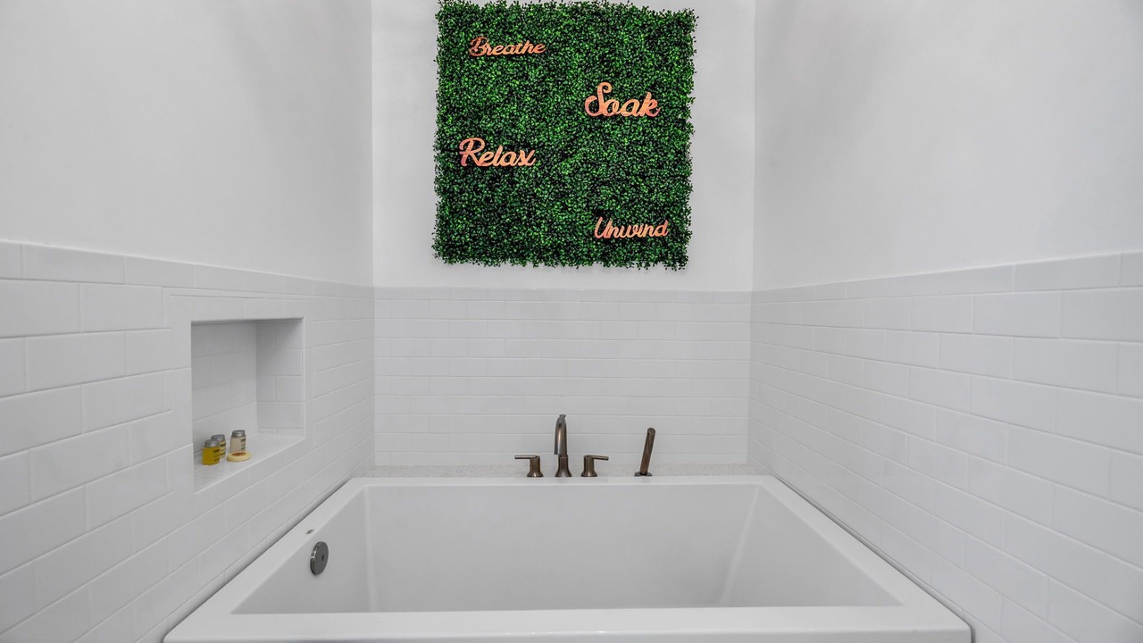 Photo of Bathroom in Rancho Ventura