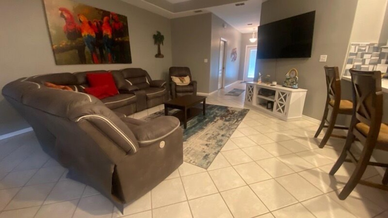 Photo of Livingroom in Laguna Vista