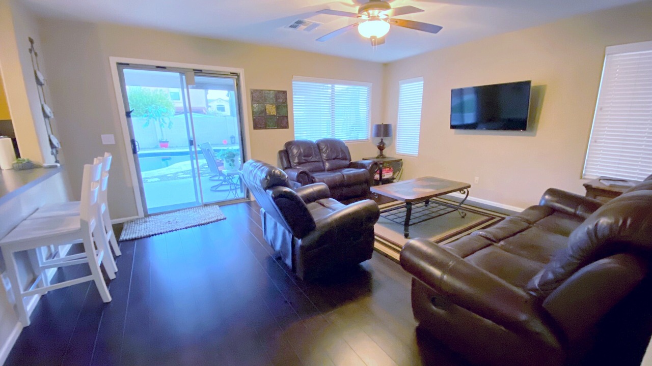 Photo of Livingroom in Norterra