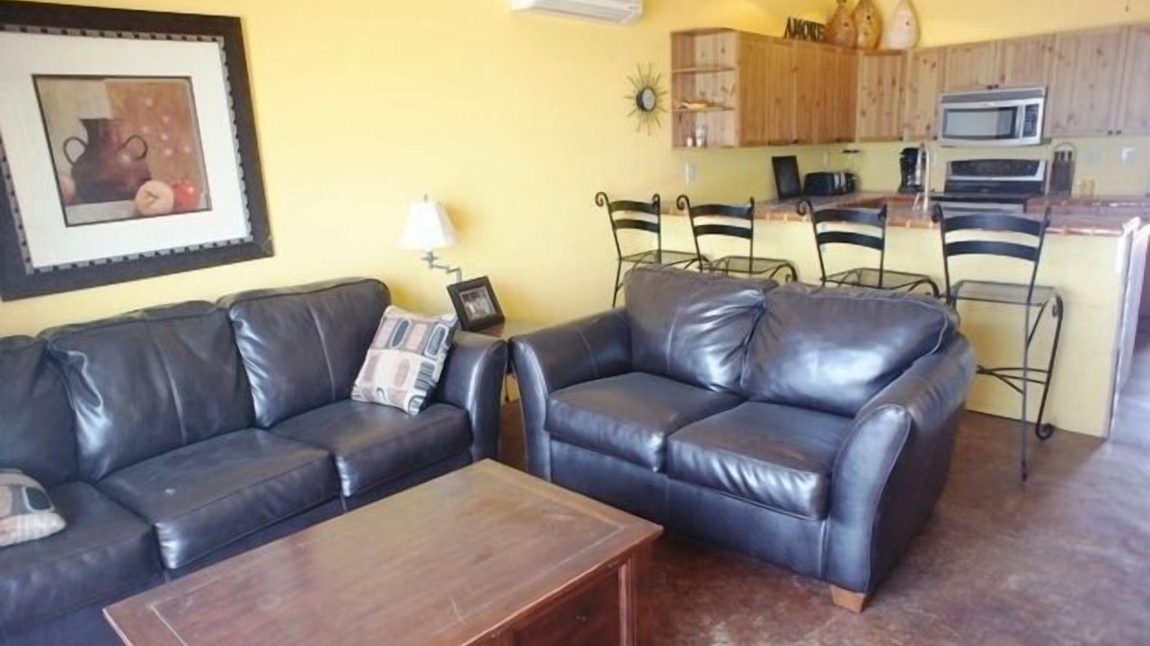 Photo of Livingroom in Cholla Bay