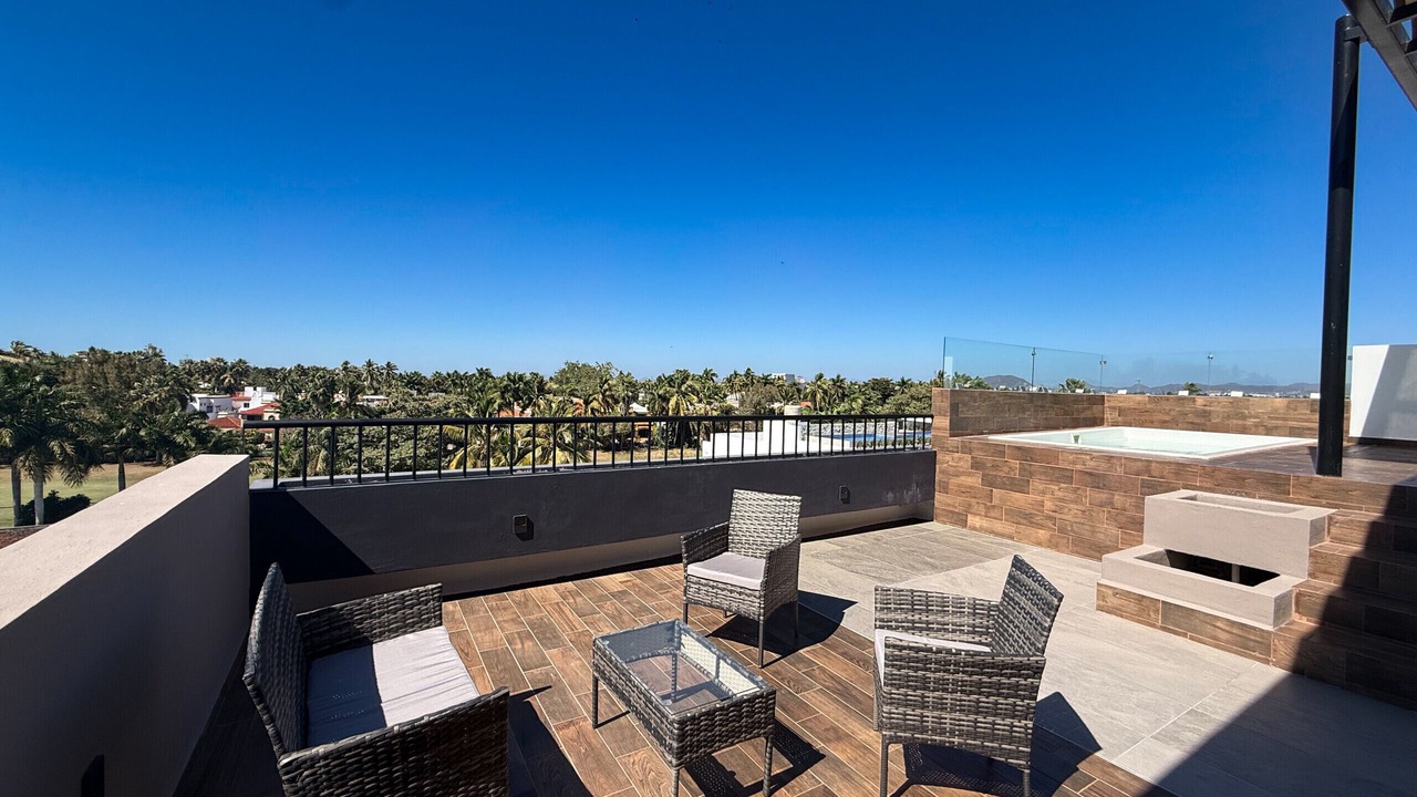 Photo of Patio Balcony in Lomas de Mazatlan