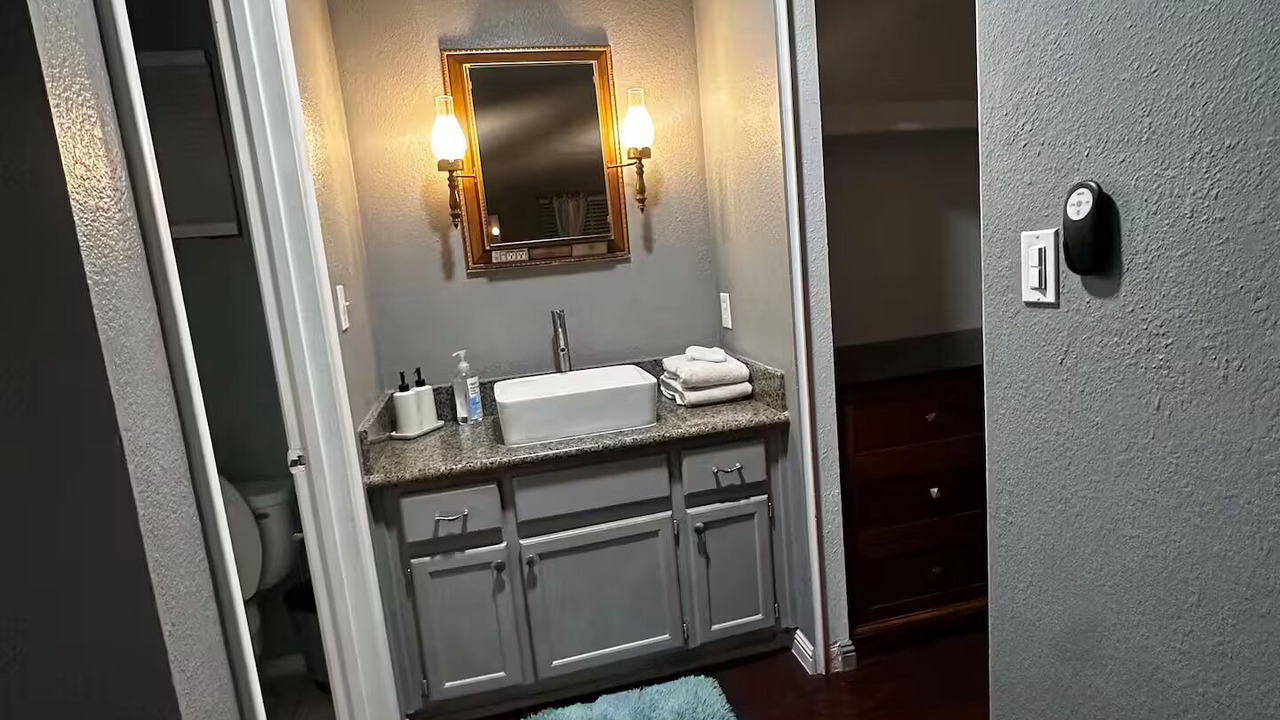 Photo of Bathroom in Yuma