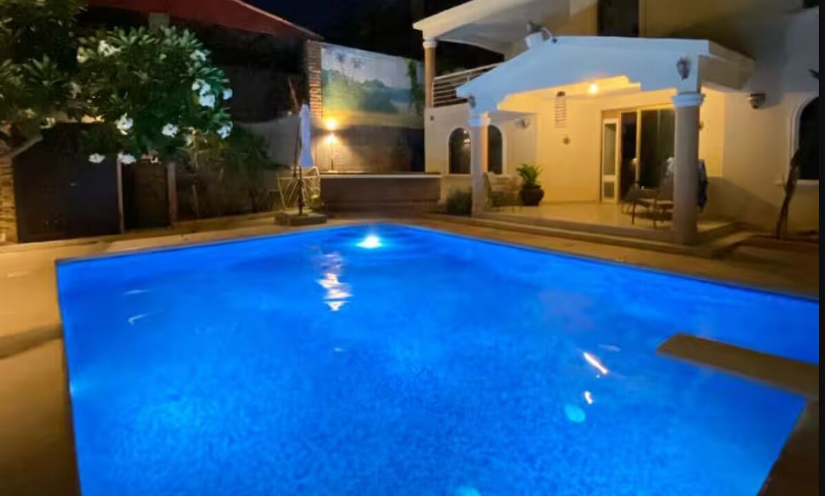 Photo of Outdoor in San Carlos