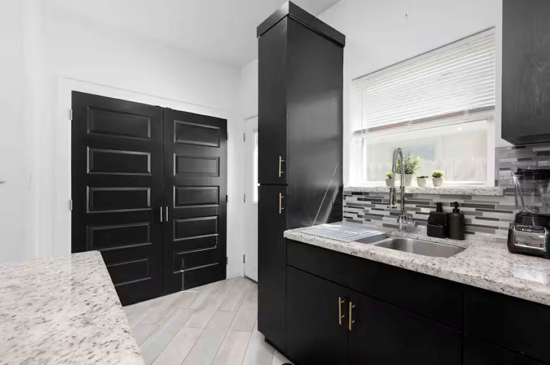 Photo of Kitchen in Edinburg