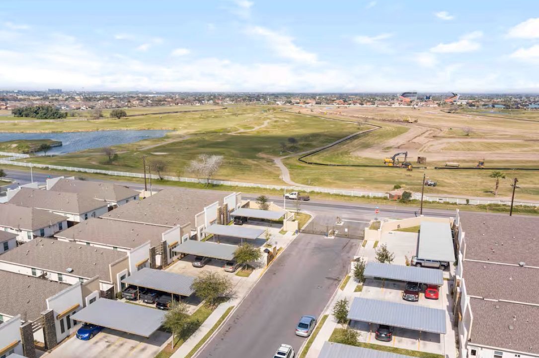 Photo of Outdoor in Edinburg