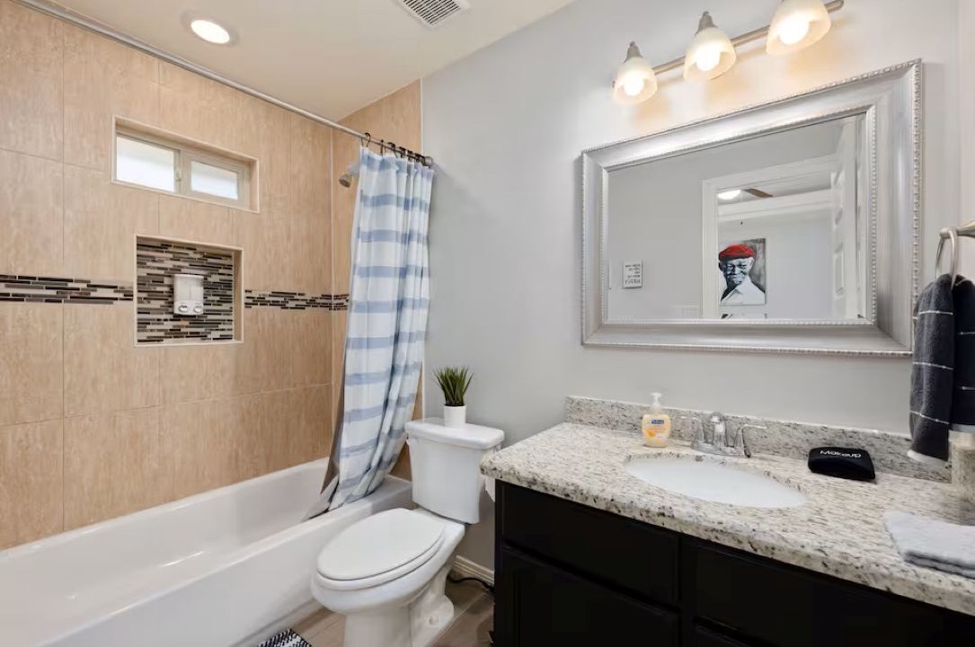 Photo of Bathroom in Edinburg