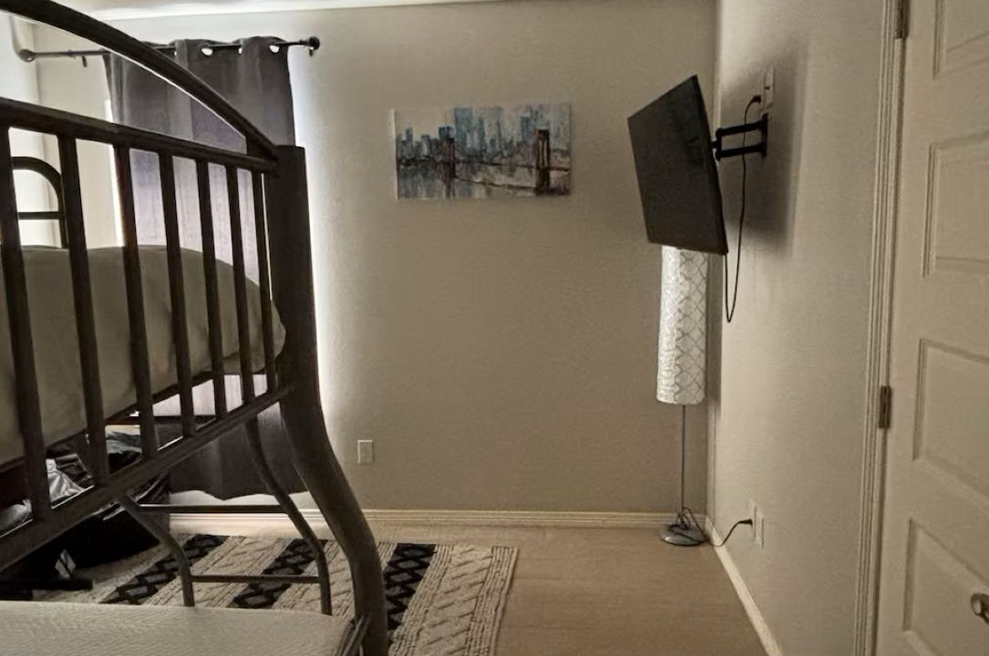Photo of Bedroom in Edinburg