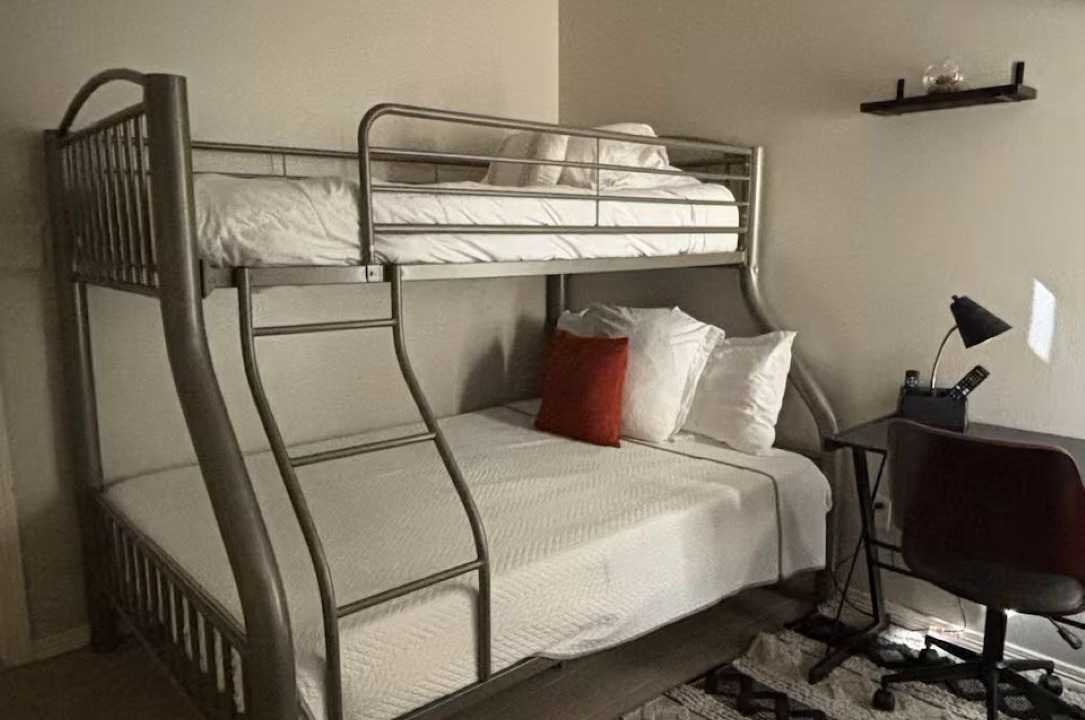 Photo of Bedroom in Edinburg