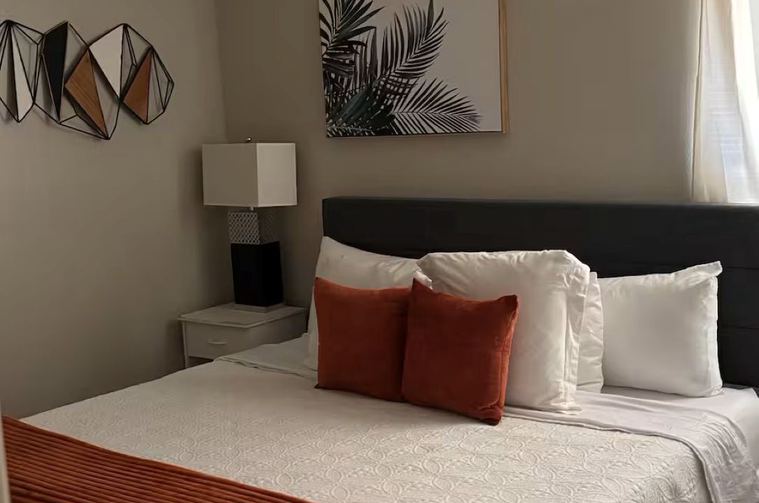Photo of Bedroom in Edinburg