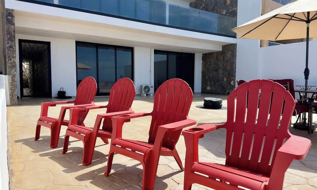 Photo of Patio Balcony in San Antonio del Mar