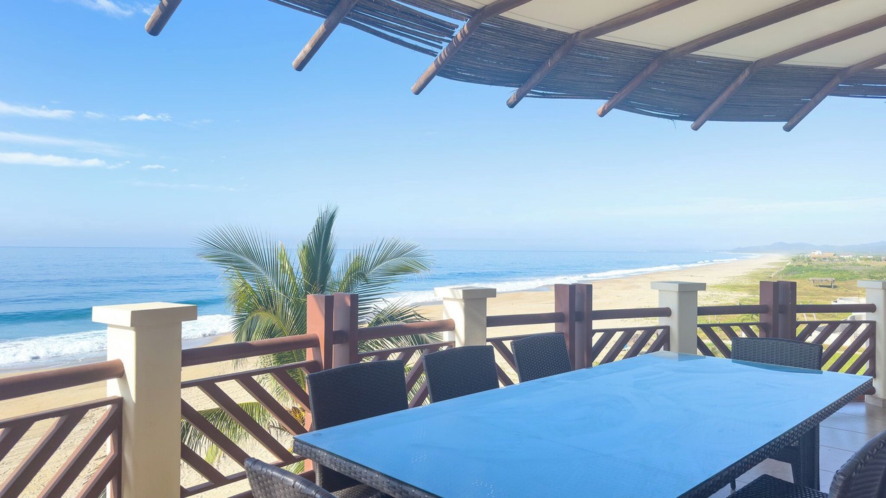 Photo of Patio Balcony in San Pedro Mixtepec