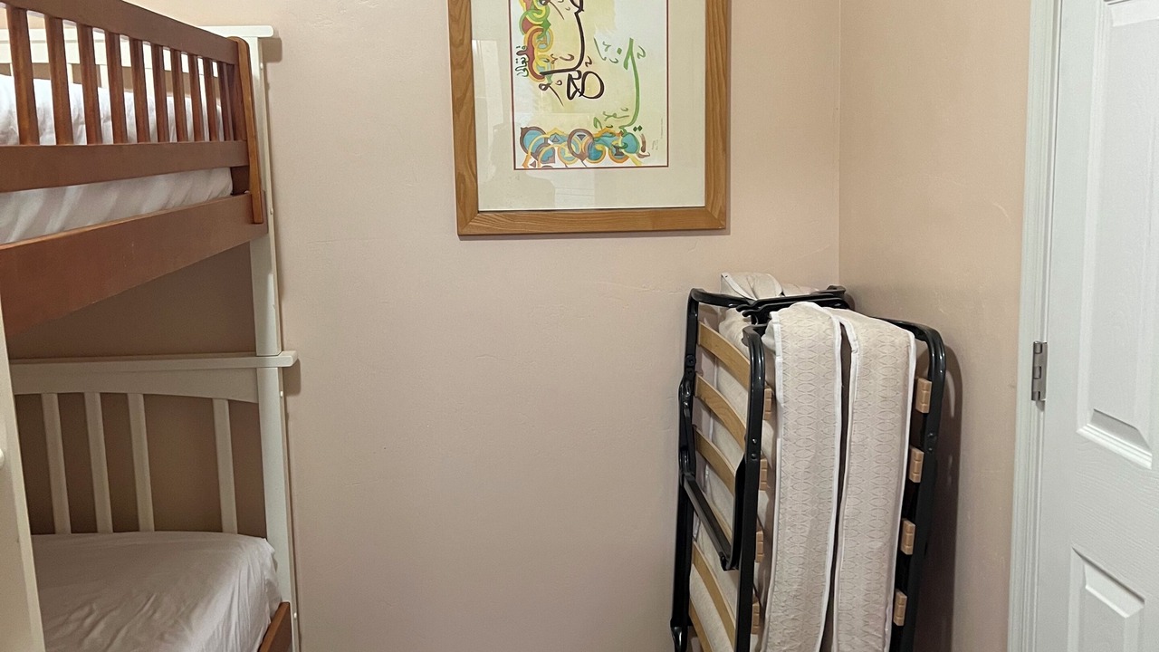 Photo of Bedroom in La Paz County
