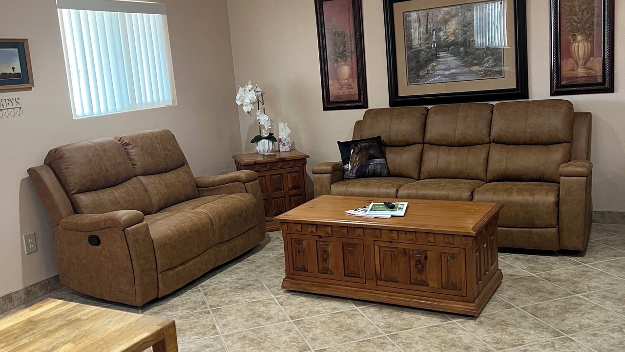 Photo of Livingroom in La Paz County