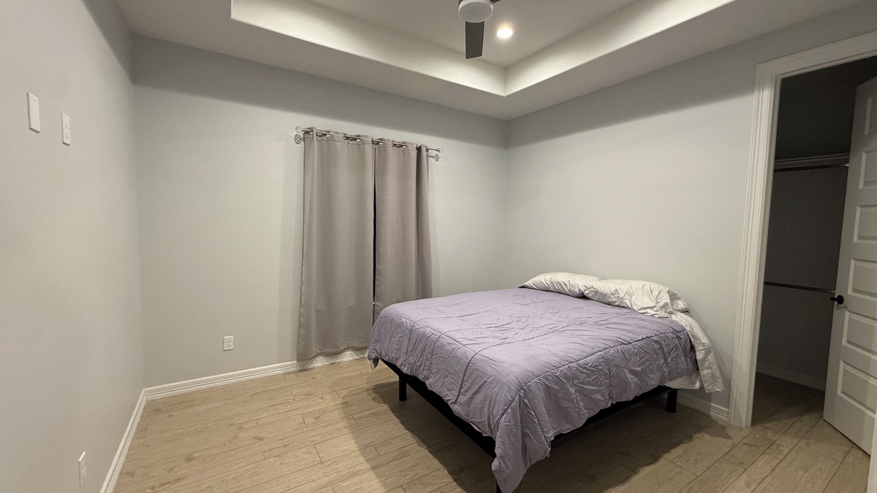 Photo of Bedroom in Palmhurst