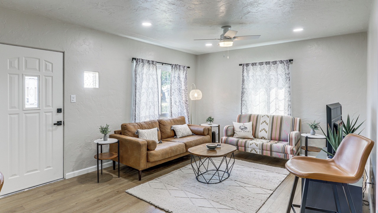 Photo of Livingroom in Yuma