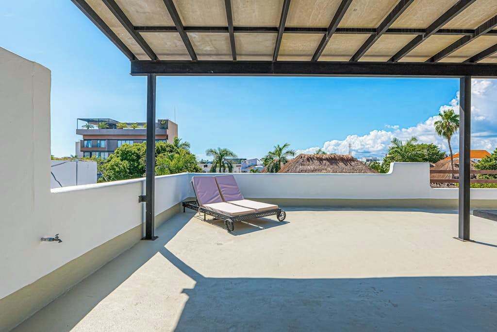 Photo of Patio Balcony in 12th Street