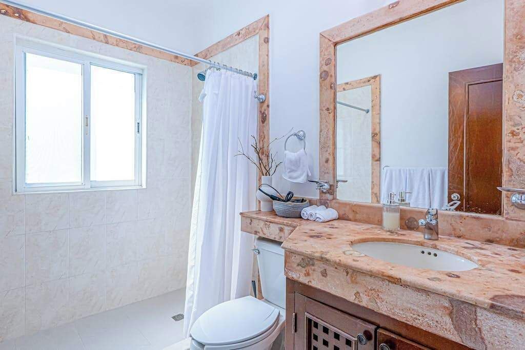 Photo of Bathroom in 12th Street