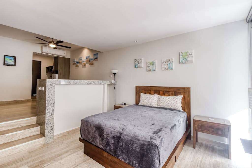 Photo of Bedroom in 12th Street