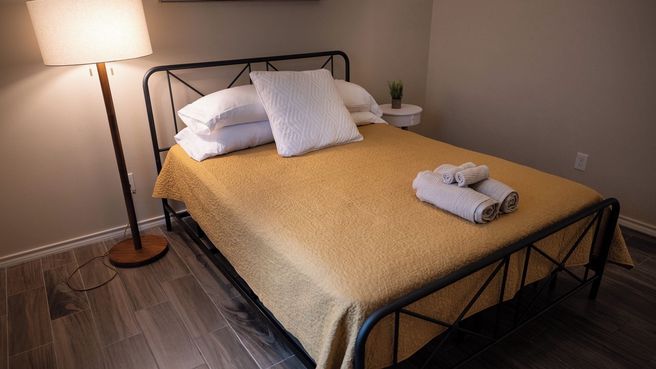 Photo of Bedroom in Edinburg
