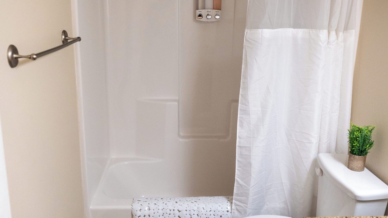 Photo of Bathroom in Edinburg