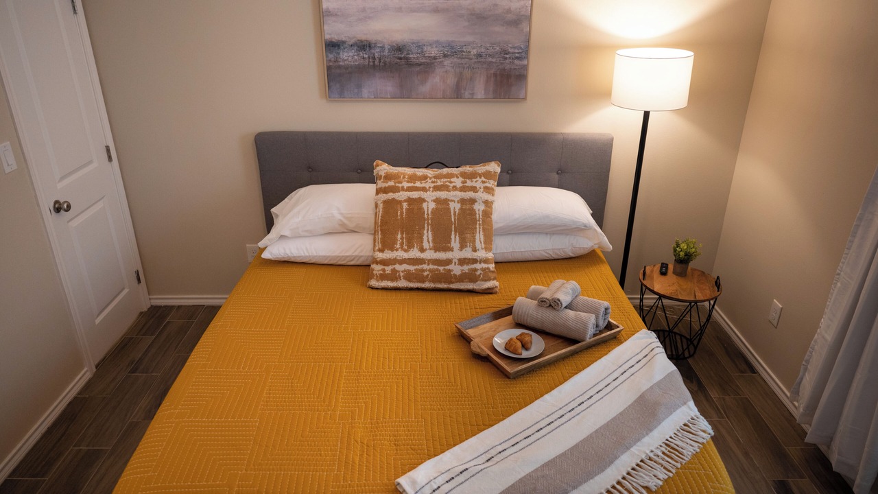 Photo of Bedroom in Edinburg