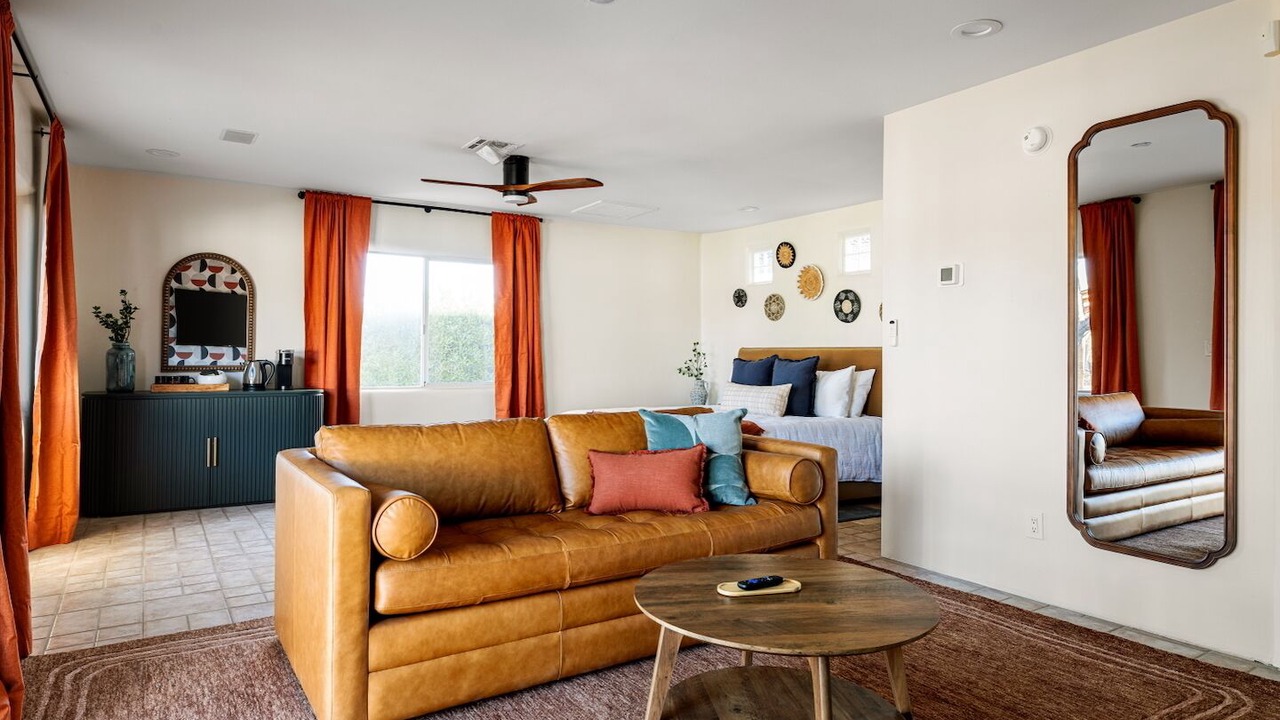 Photo of Livingroom in Shea North Estates