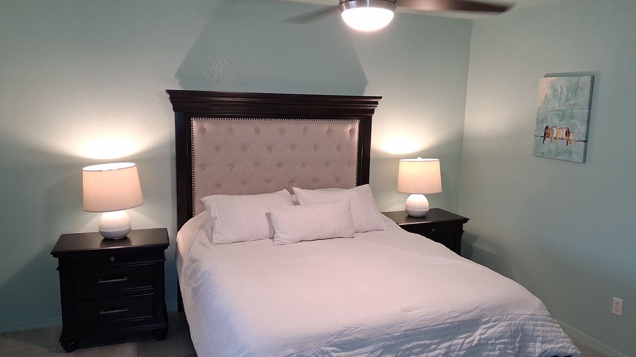 Photo of Bedroom in Desert Foothills