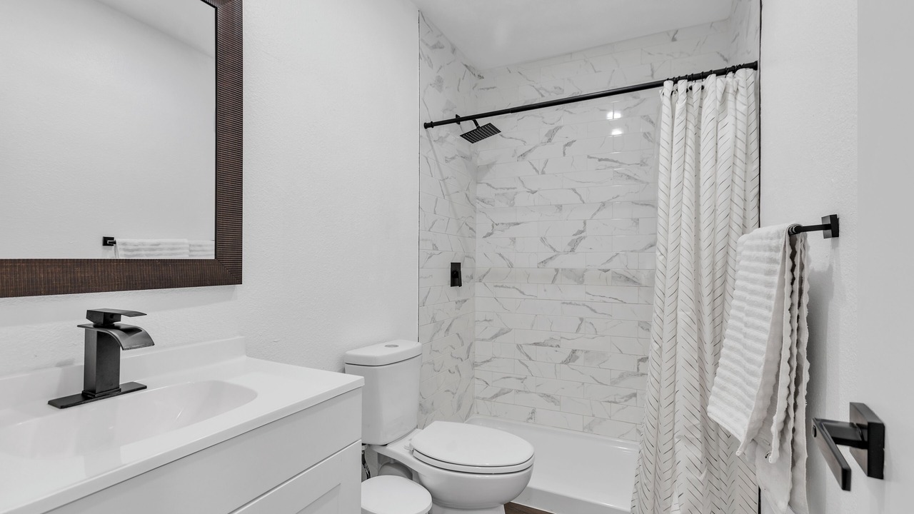 Photo of Bathroom in Glendale