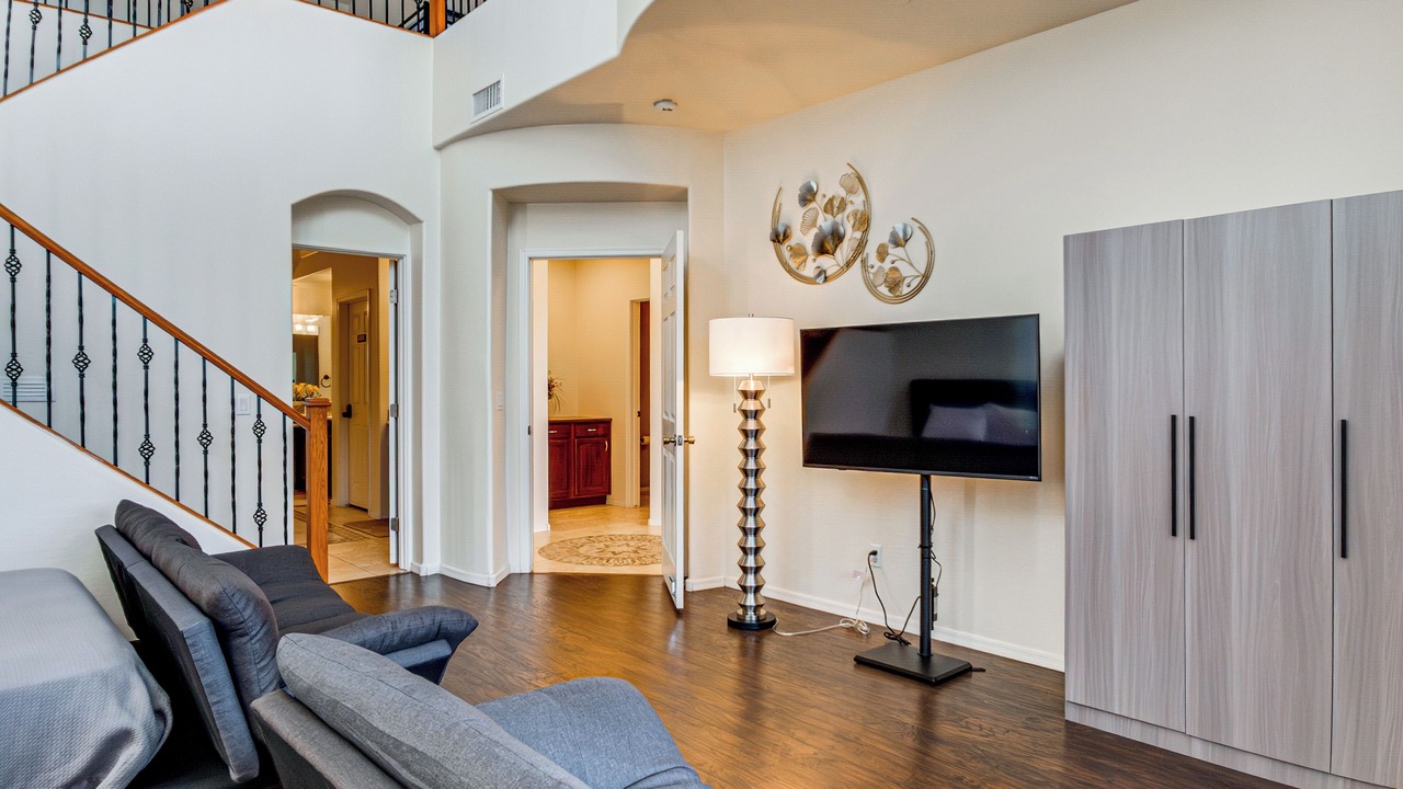 Photo of Livingroom in Palm Valley