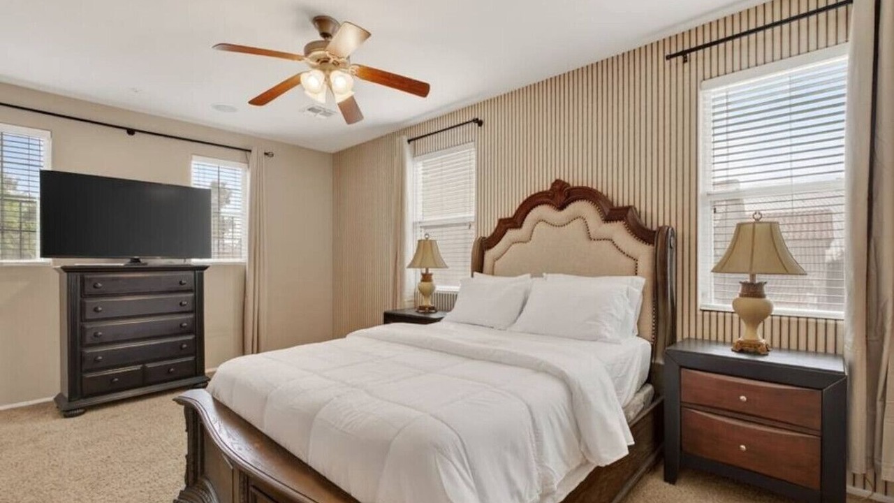 Photo of Bedroom in Desert Springs Village