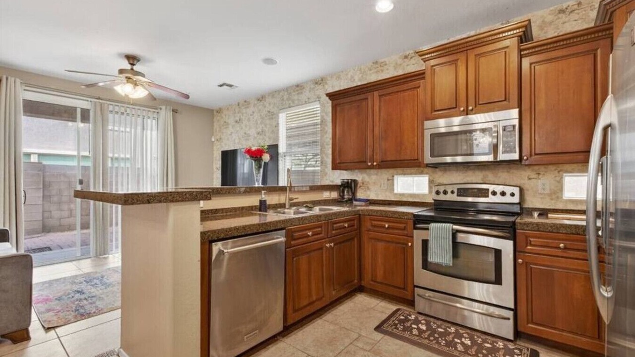 Photo of Kitchen in Desert Springs Village