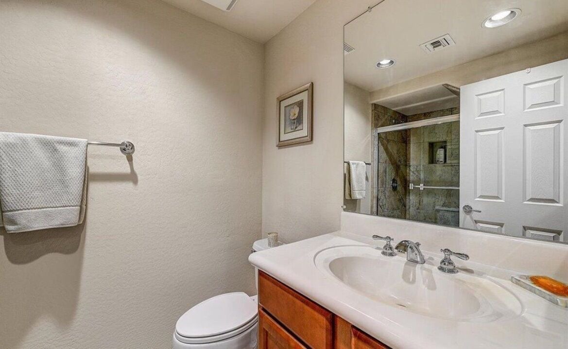 Photo of Bathroom in Desert Ridge