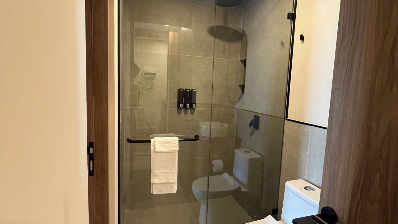 Photo of Bathroom in Zona Expo