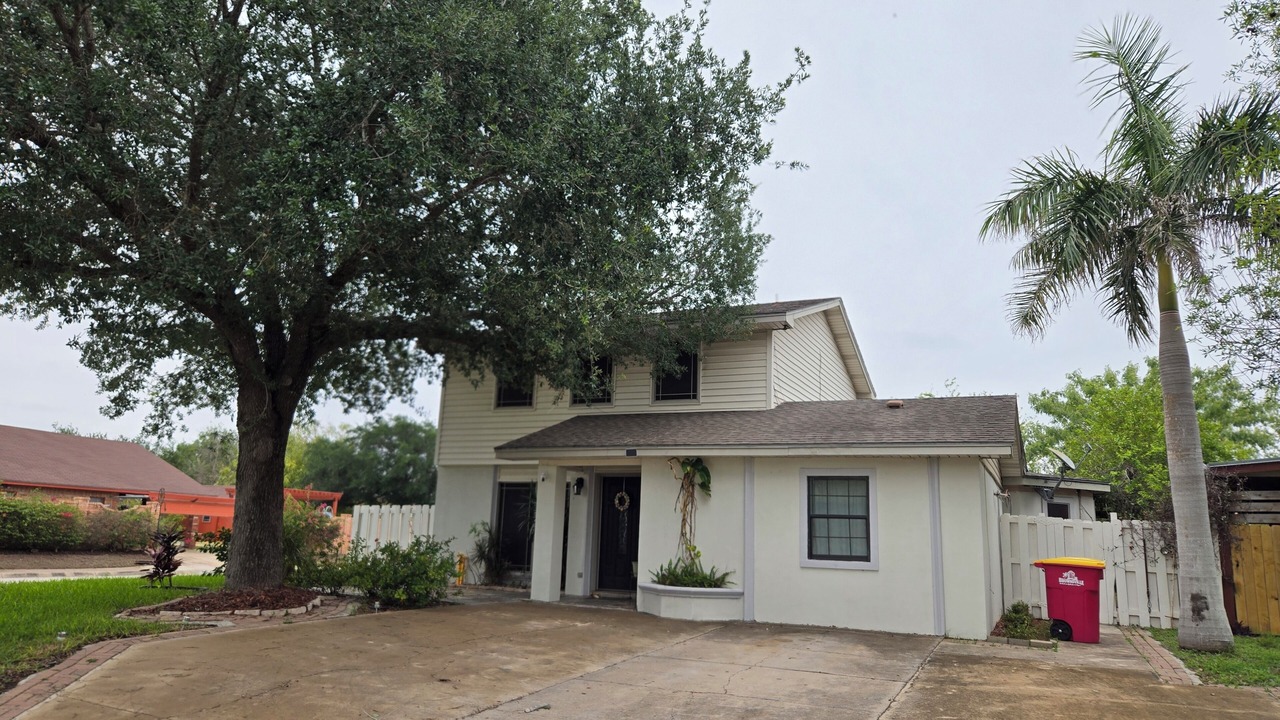 Photo of Outdoor in Brownsville