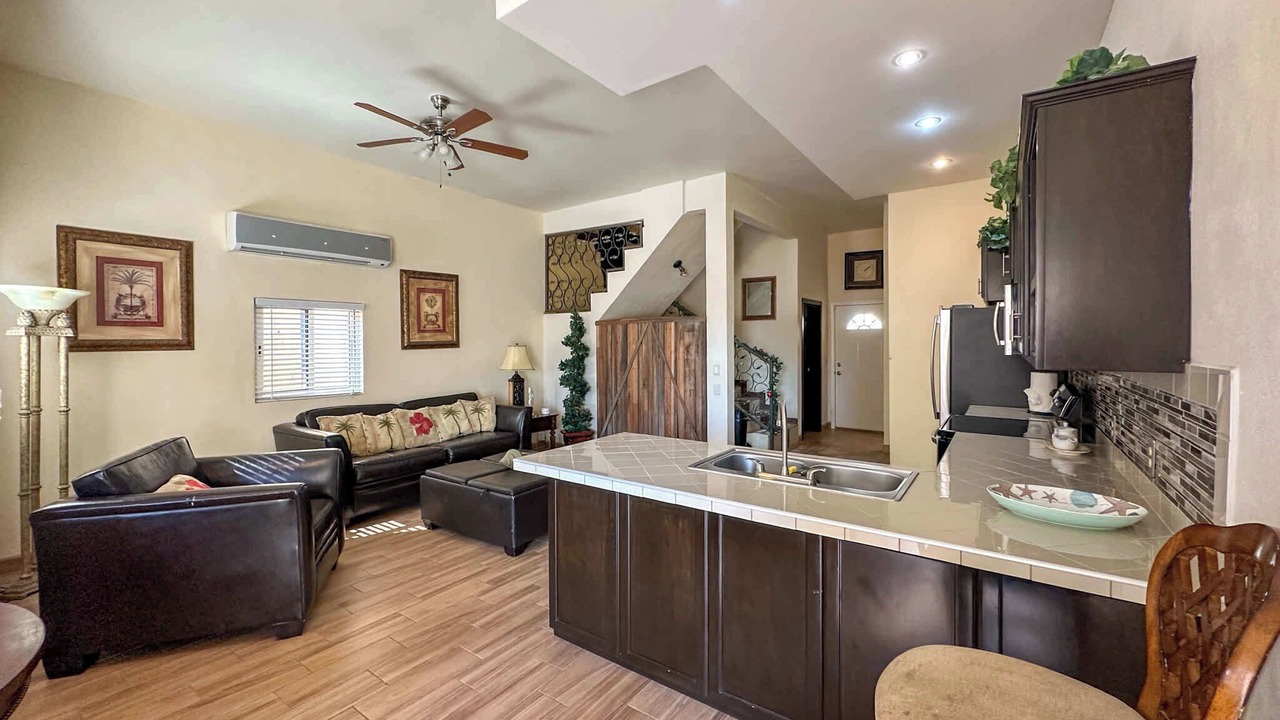 Photo of Livingroom in Cholla Bay