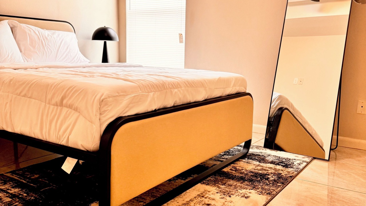 Photo of Bedroom in Edinburg