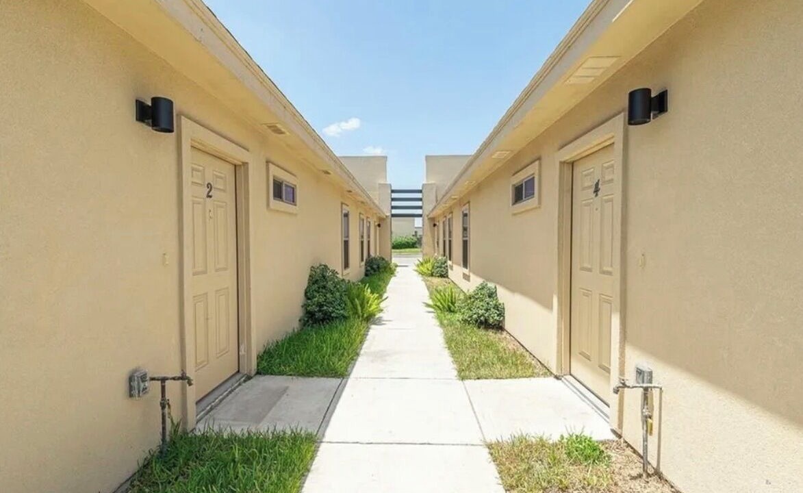 Photo of Outdoor in Edinburg