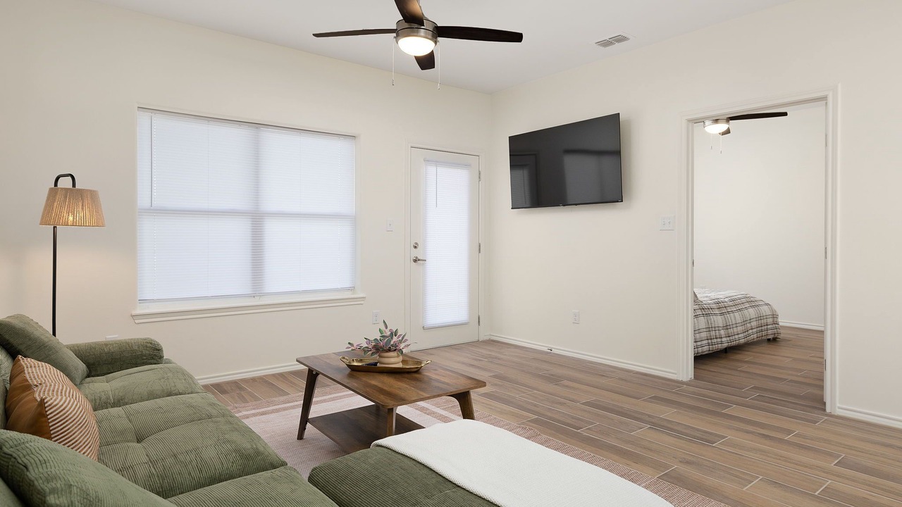 Photo of Livingroom in Edinburg