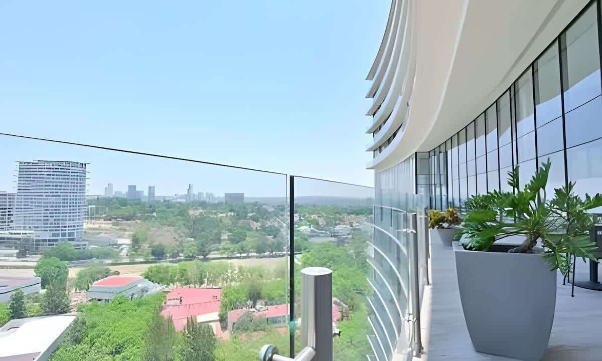 Photo of Patio Balcony in Financial District