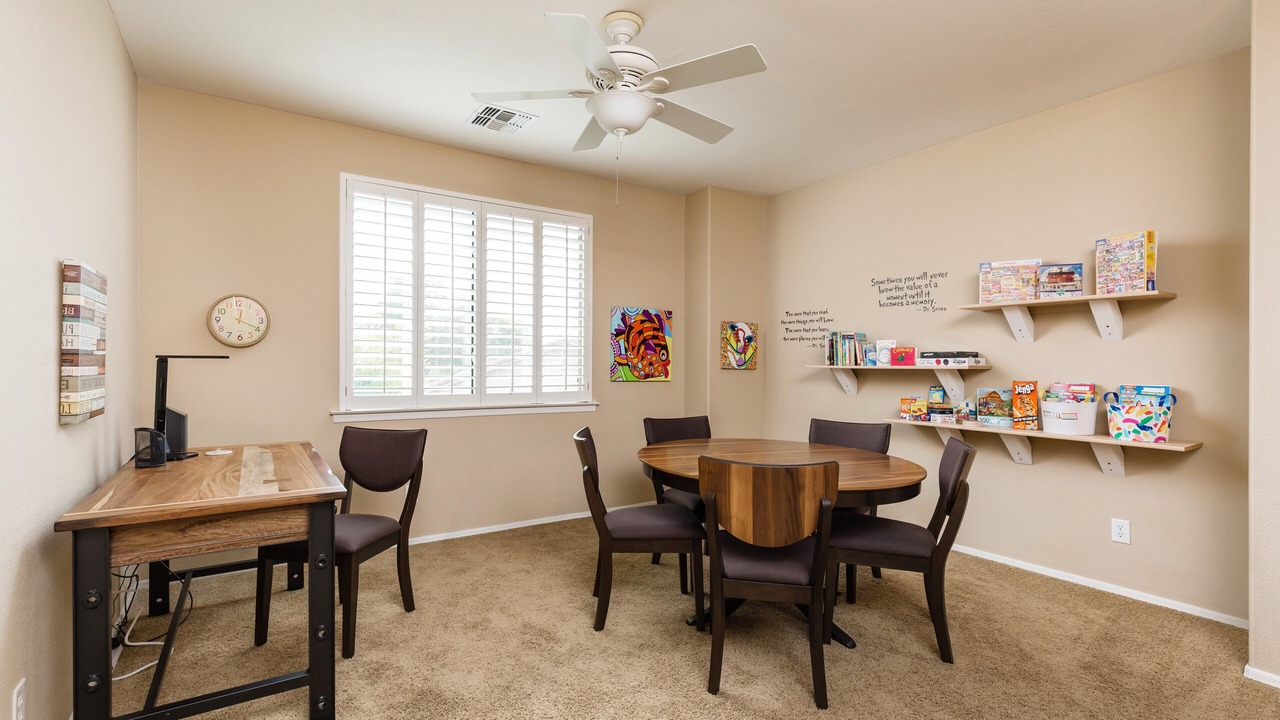 Photo of Bedroom in Rovey Farm Estates