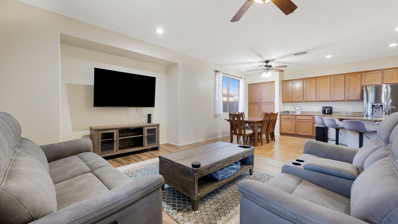 Photo of Livingroom in Avondale