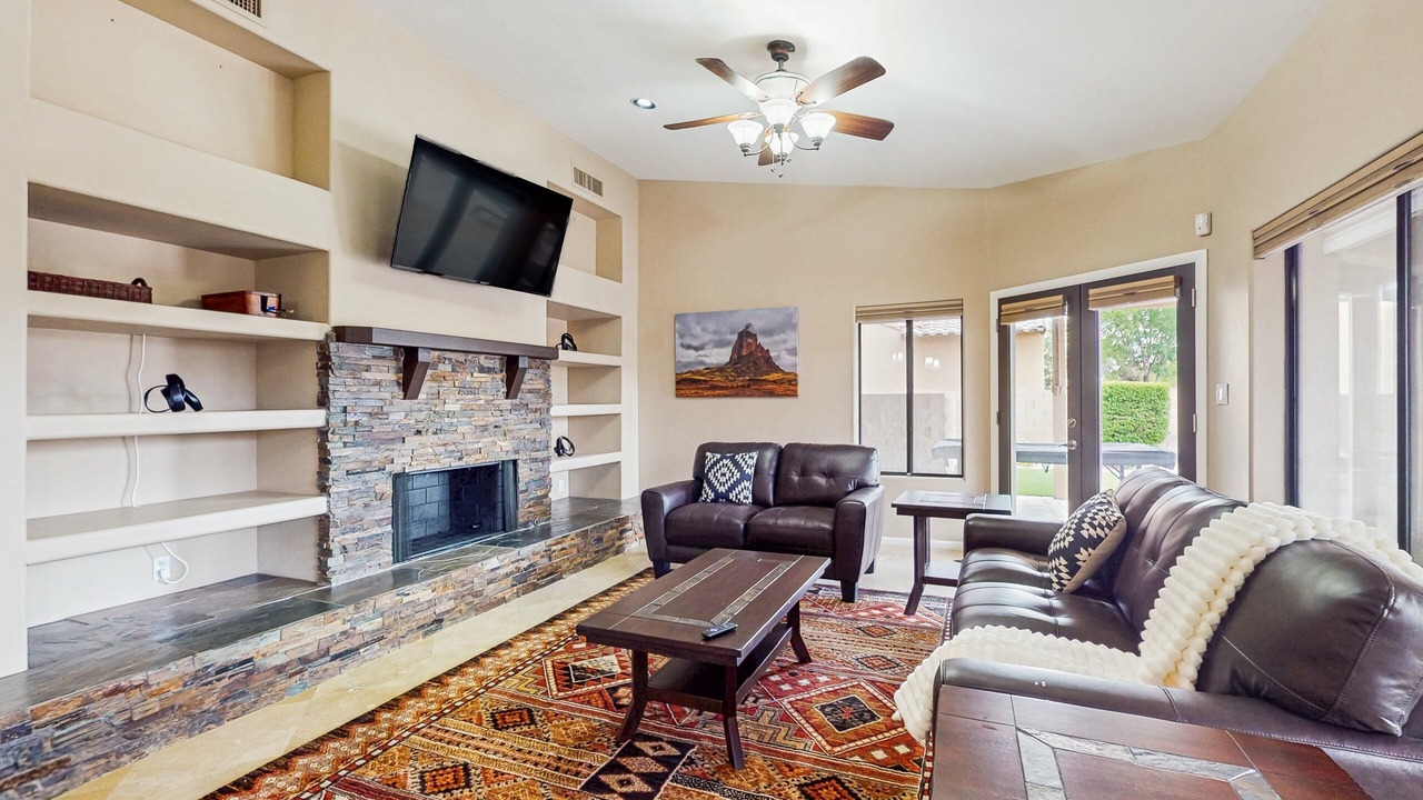 Photo of Livingroom in Starlight Estates