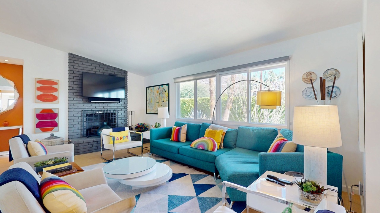 Photo of Livingroom in The Mesa