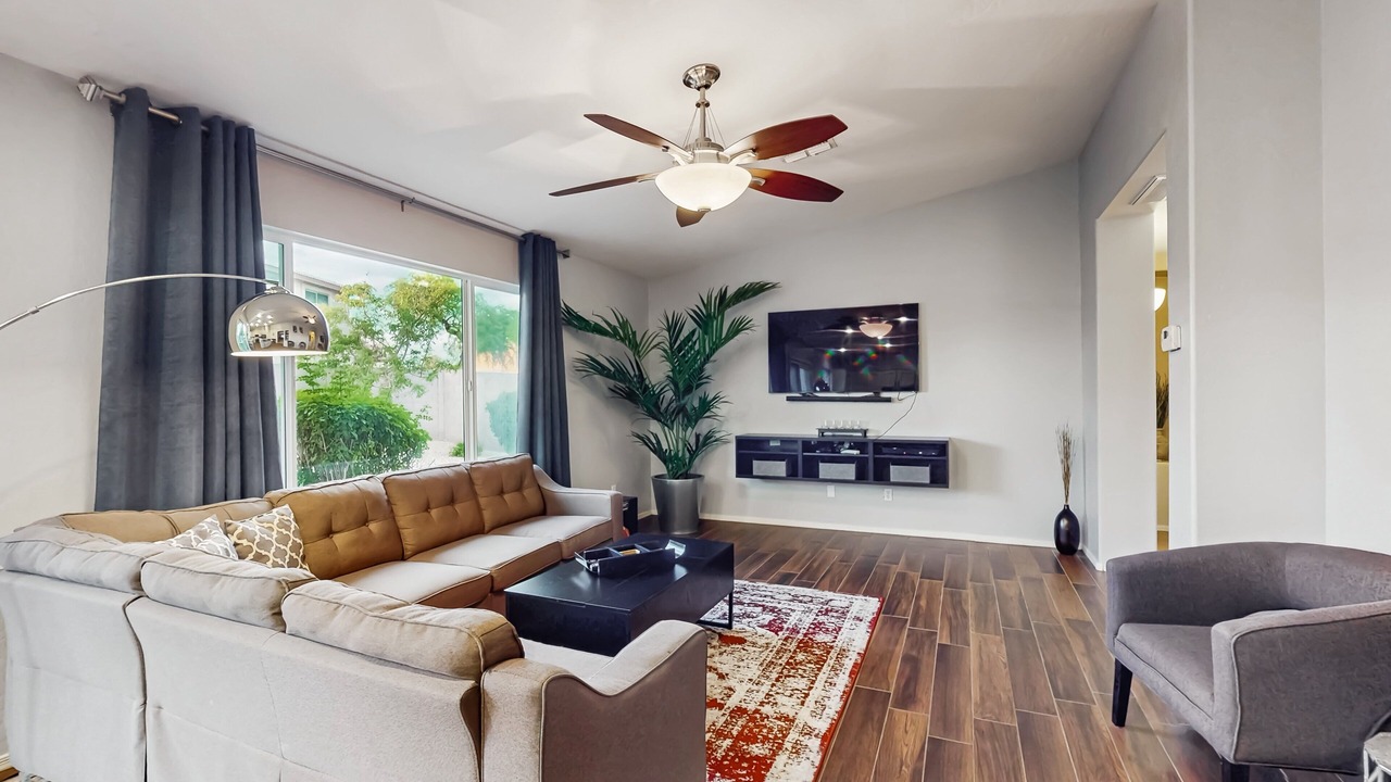 Photo of Livingroom in Estrella Vista