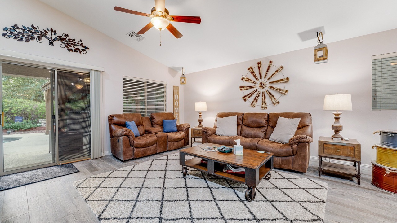 Photo of Livingroom in Dos Rios