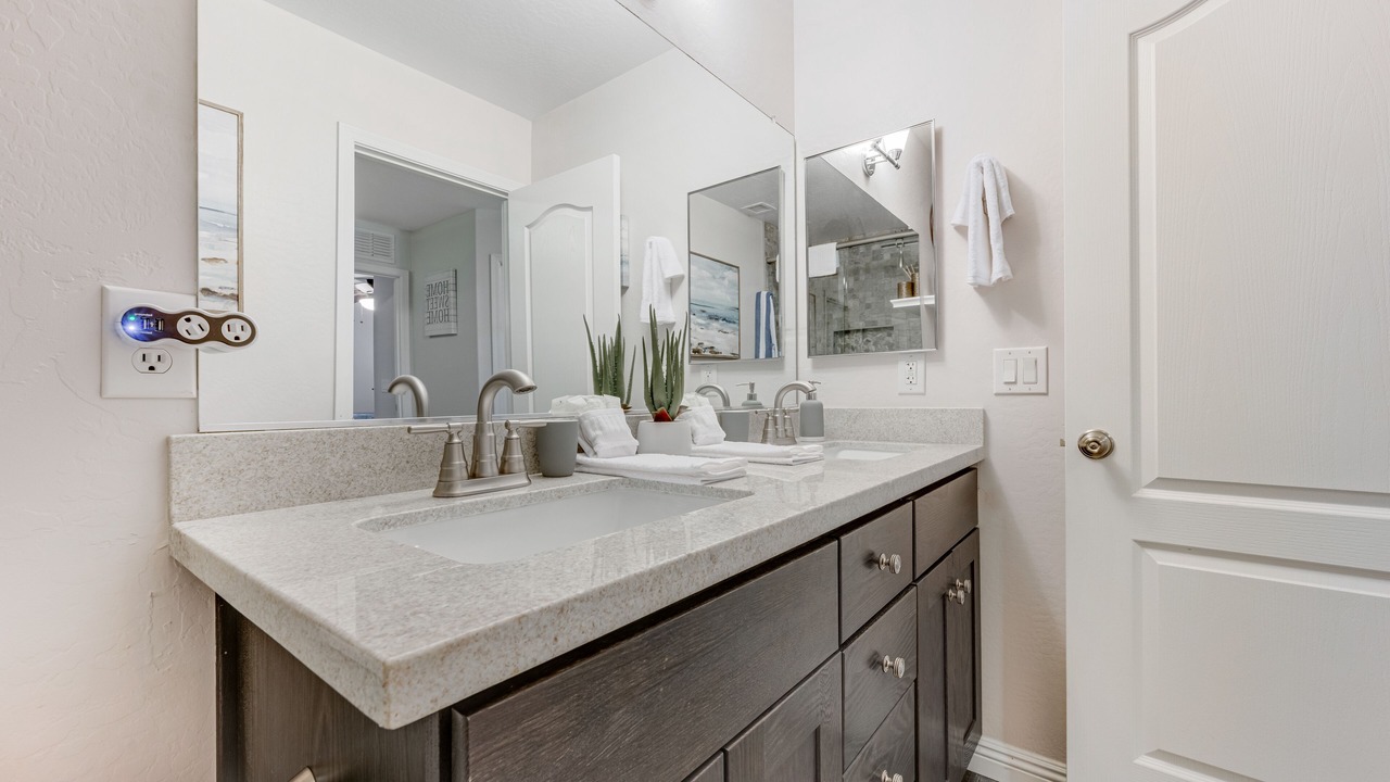 Photo of Bathroom in Dos Rios
