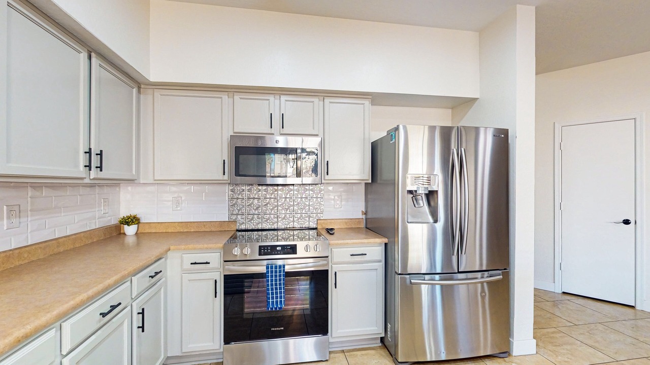 Photo of Kitchen in Laveen Village